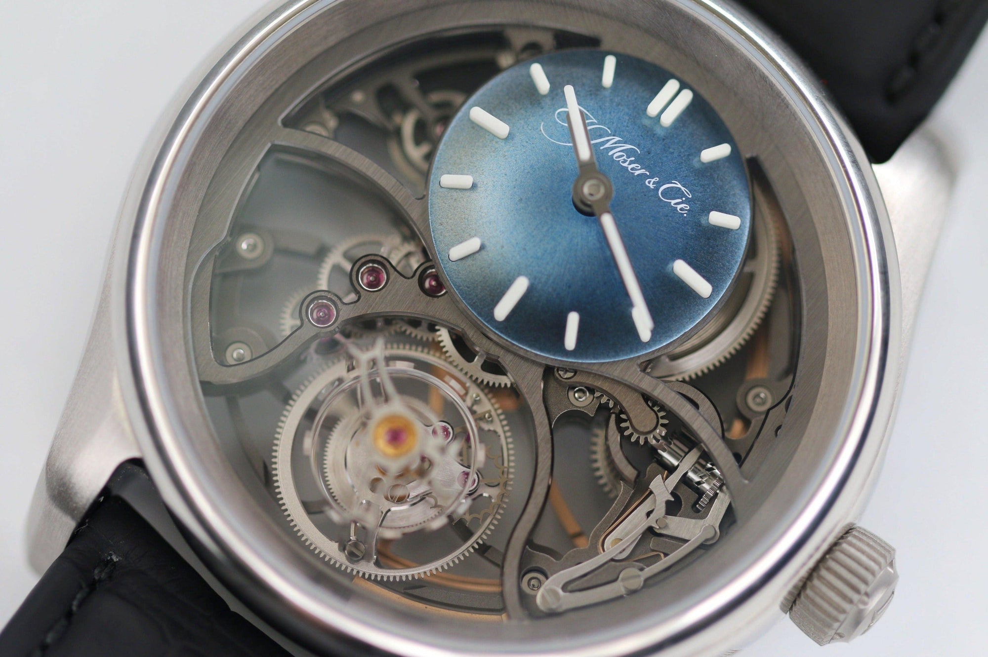 Cylindrical Tourbillon Ref. 3811-1200 - The Second Hand Club