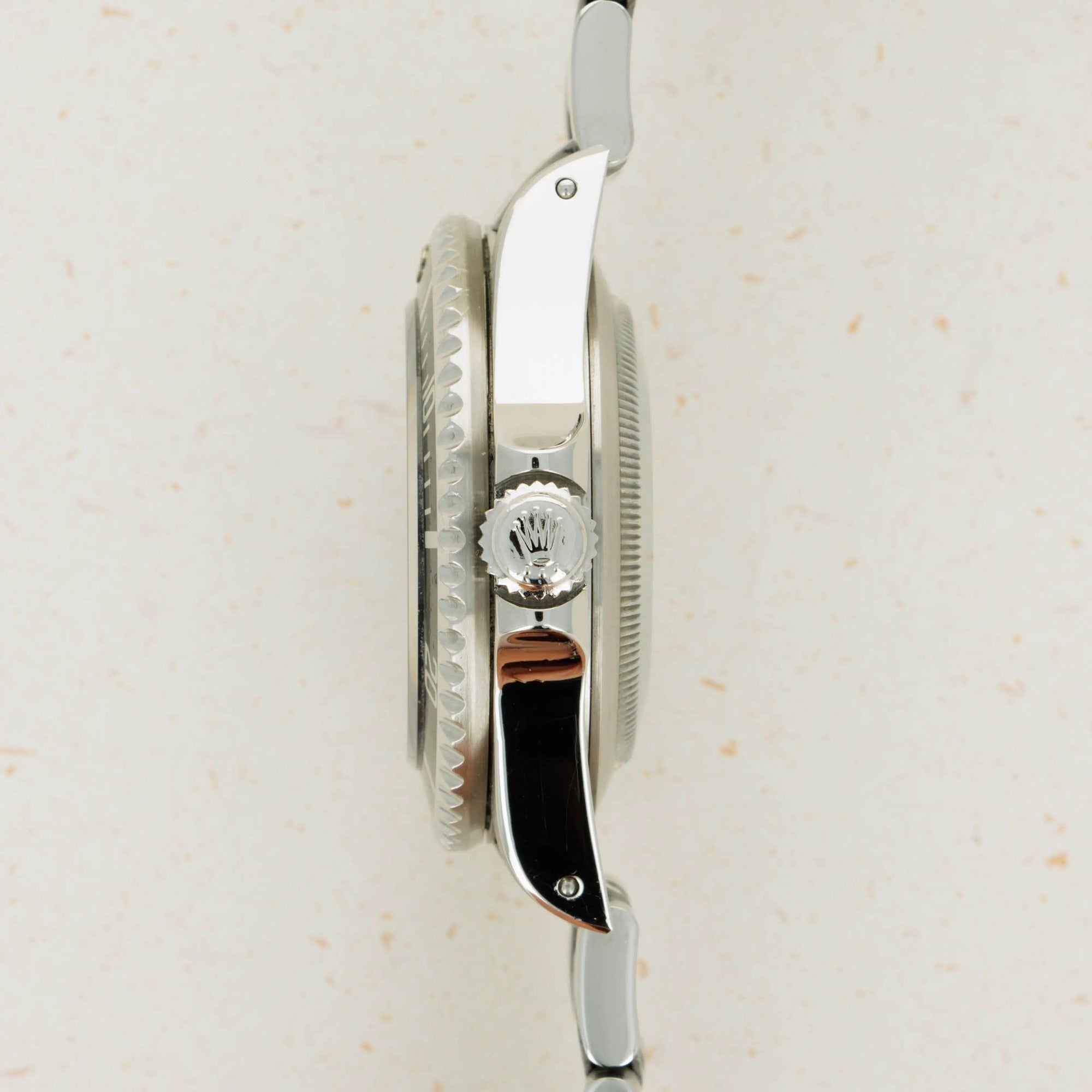 Rolex Sea-Dweller 16660 Glossy Dial - The Second Hand Club