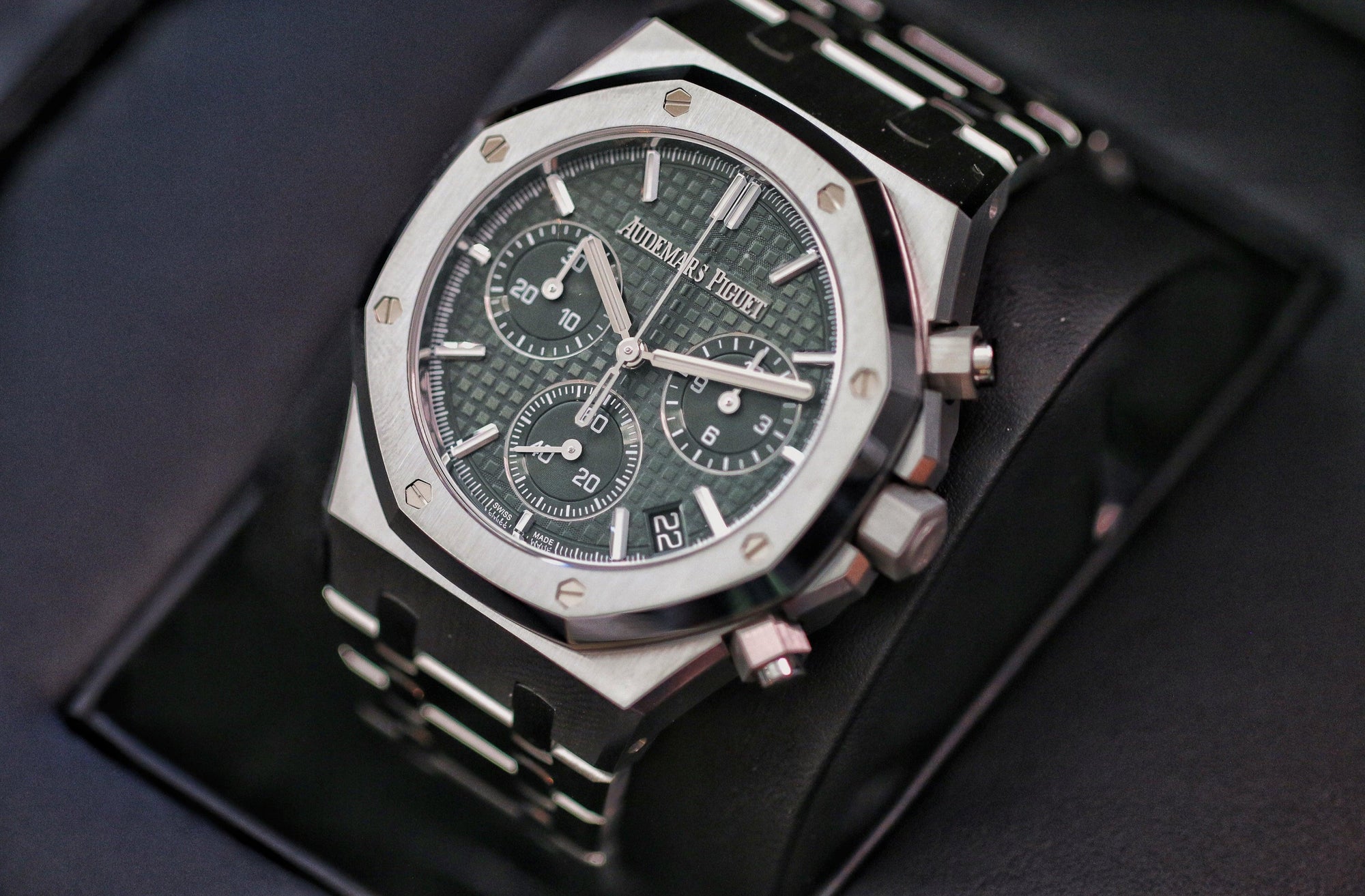 Royal Oak Chronograph 26240ST.00.1320St.04 - The Second Hand Club