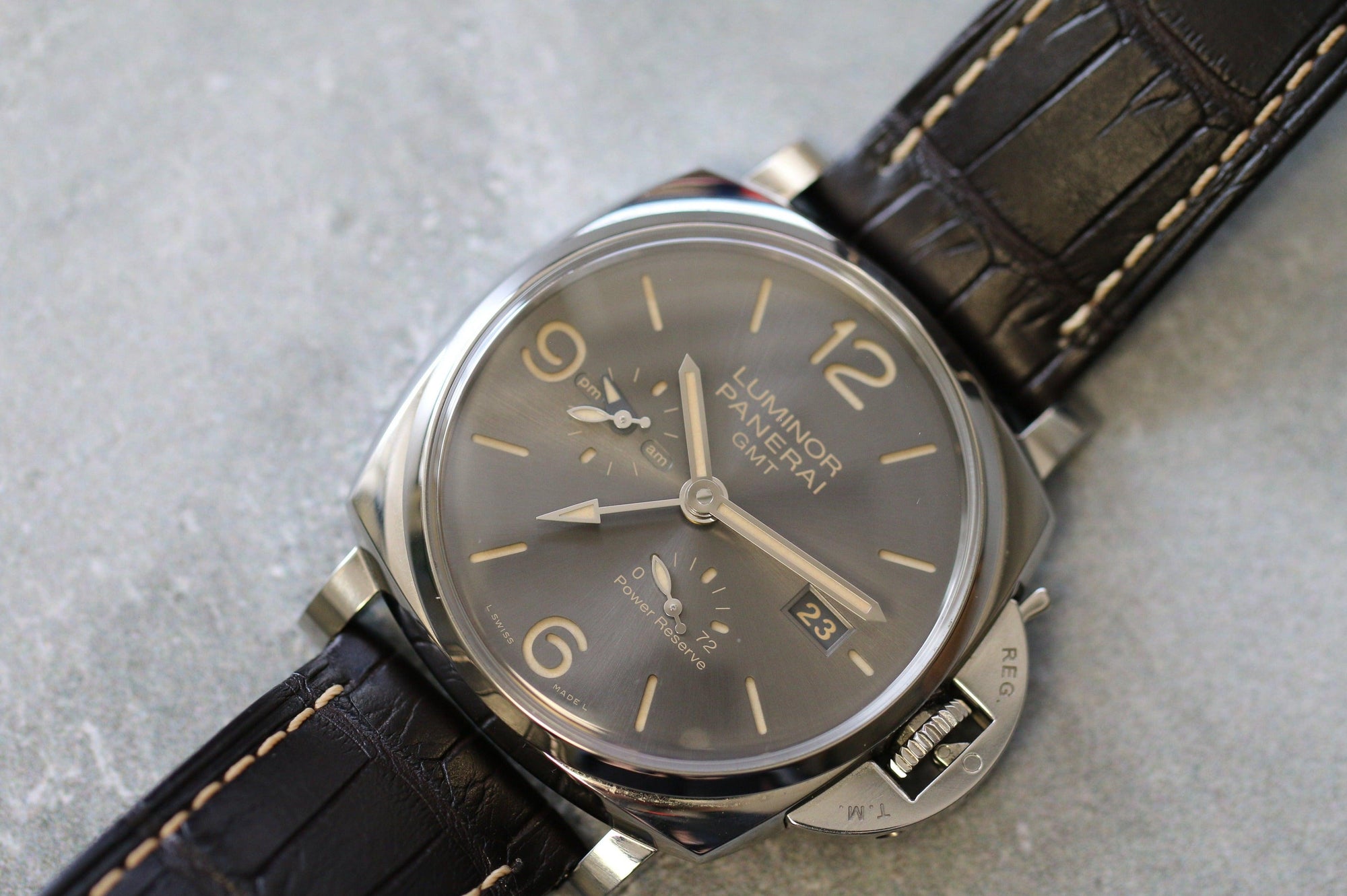 Panerai Luminor 3-Days GMT PAM 944 - The Second Hand Club