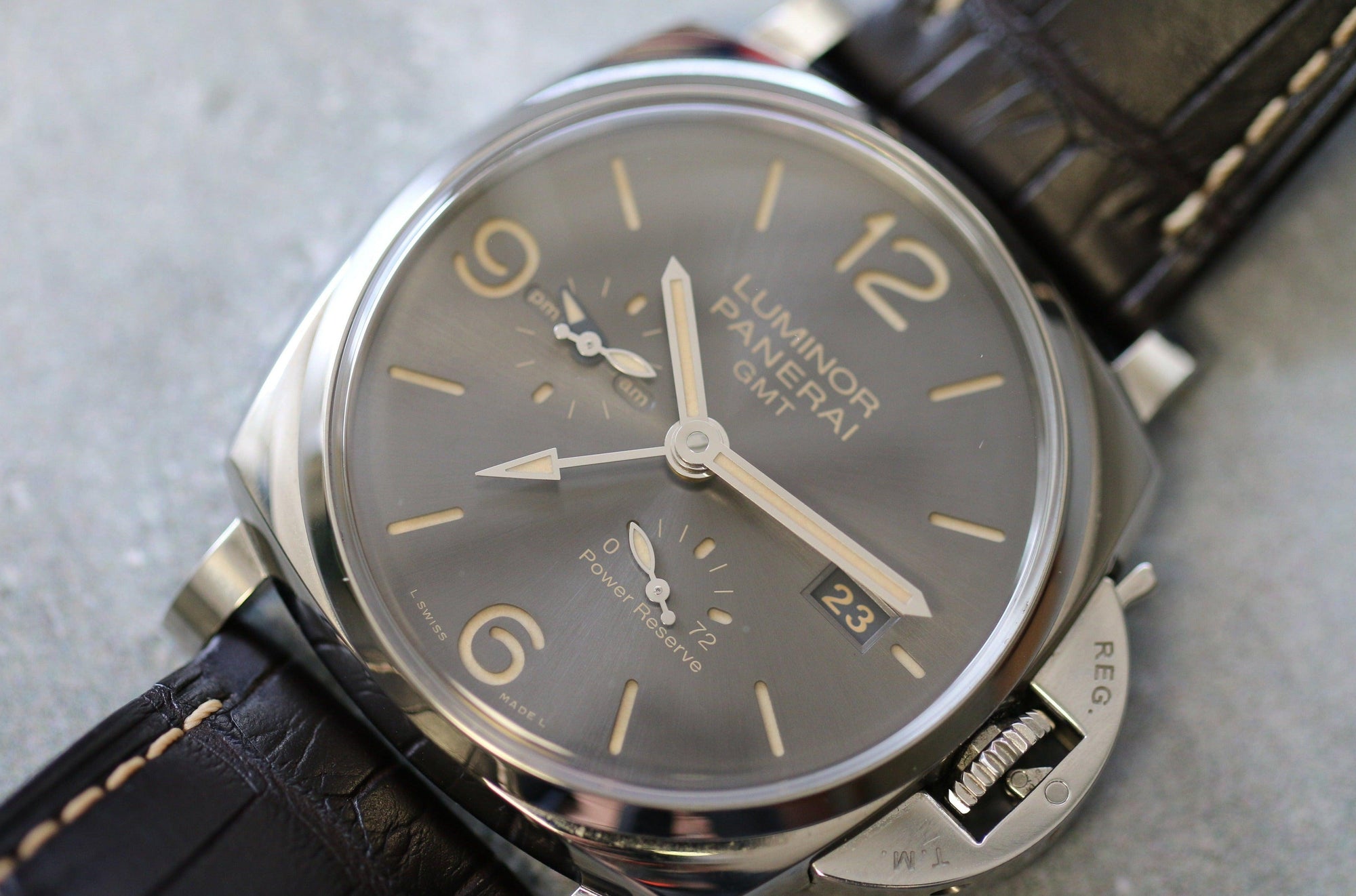 Panerai Luminor 3-Days GMT PAM 944 - The Second Hand Club