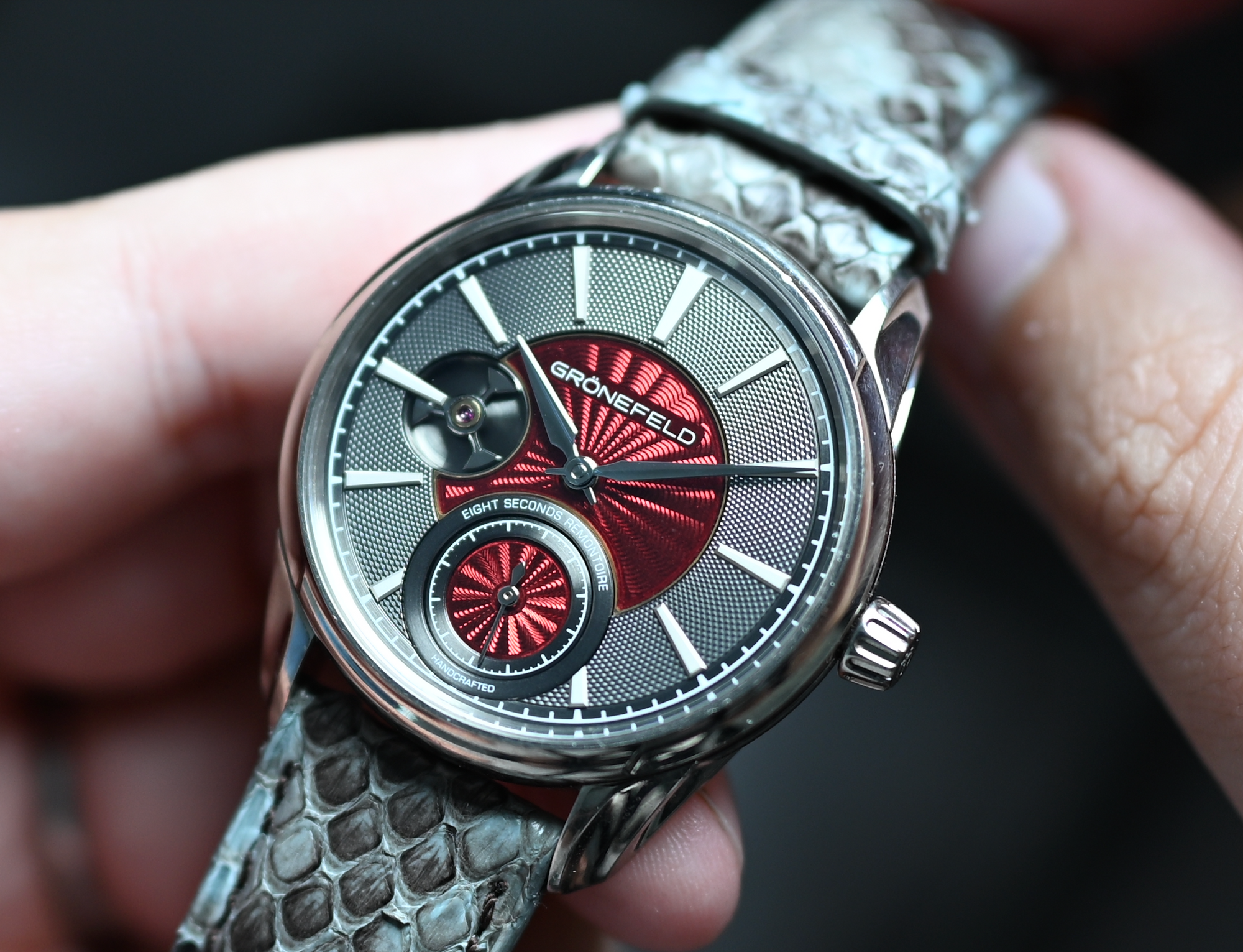 1941 Remontoire Kari Voutilainen Red Dial - The Second Hand Club