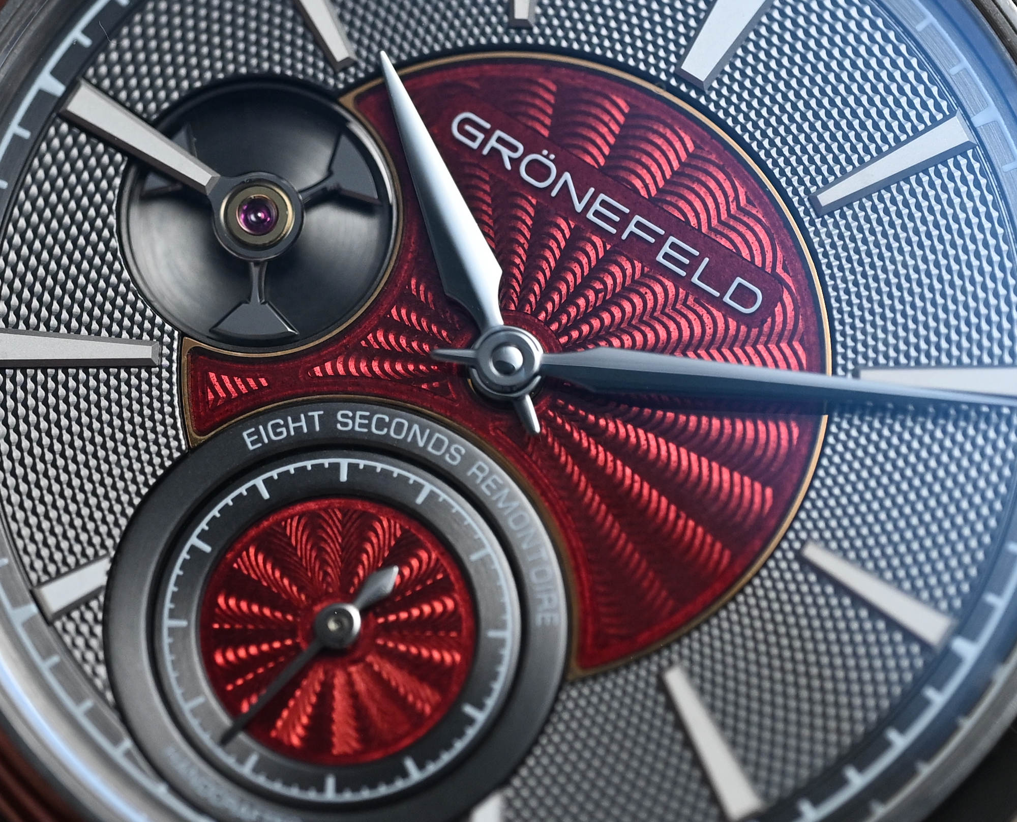 1941 Remontoire Kari Voutilainen Red Dial - The Second Hand Club