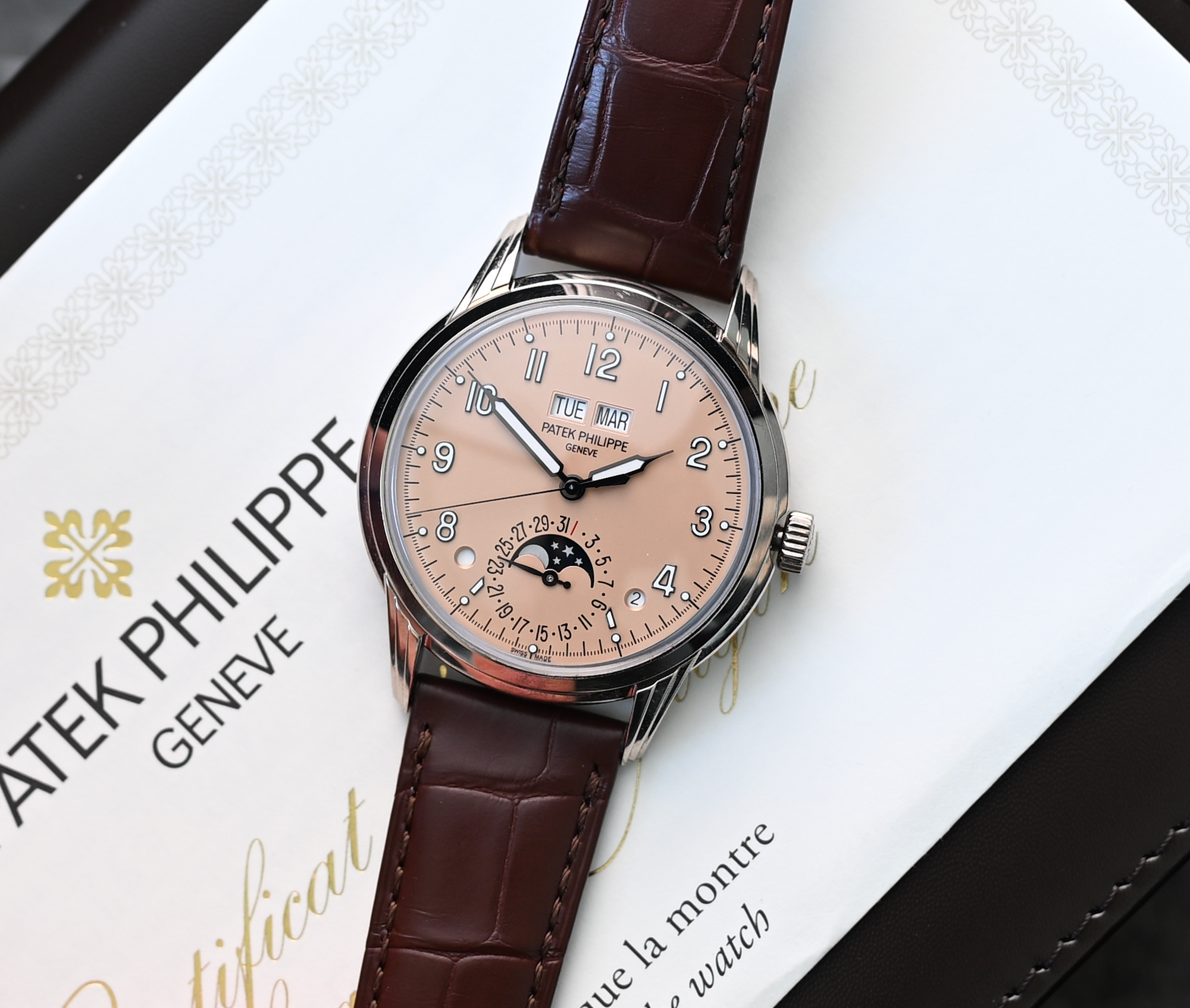 5320G Salmon Perpetual Calendar