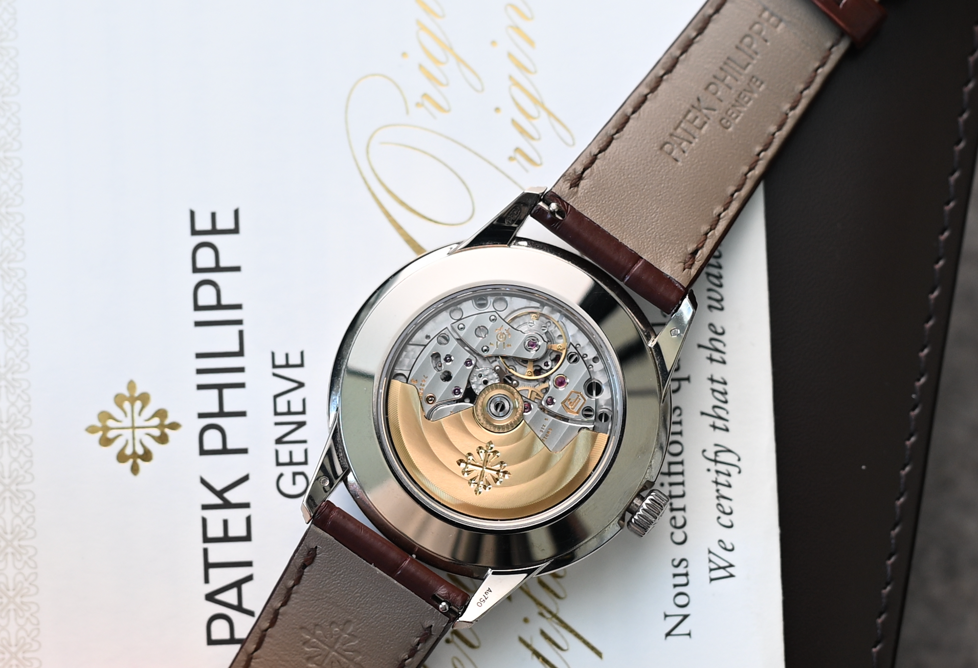 5320G Salmon Perpetual Calendar