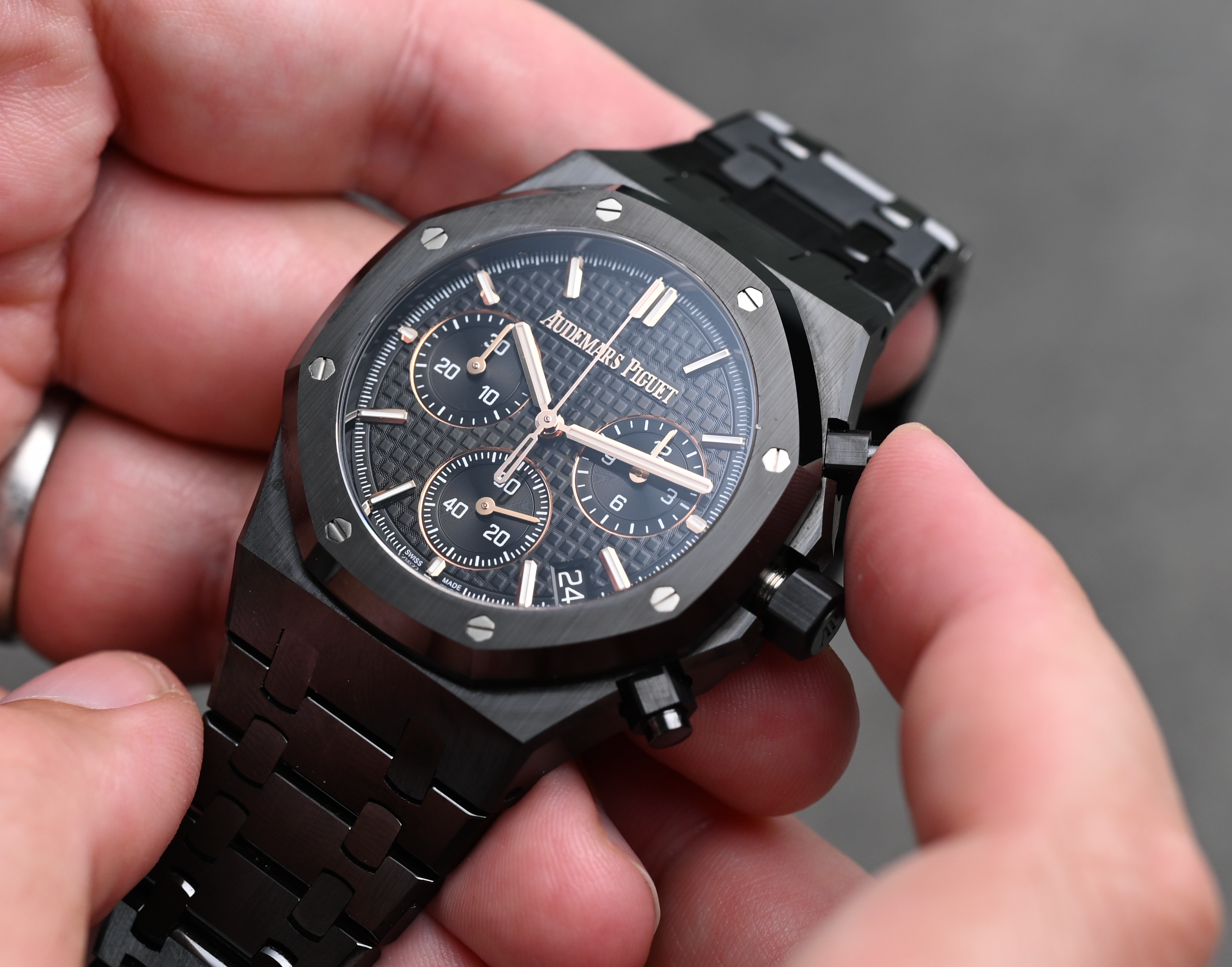 Audemars PiguetRoyal Oak 26240CE - The Second Hand Club