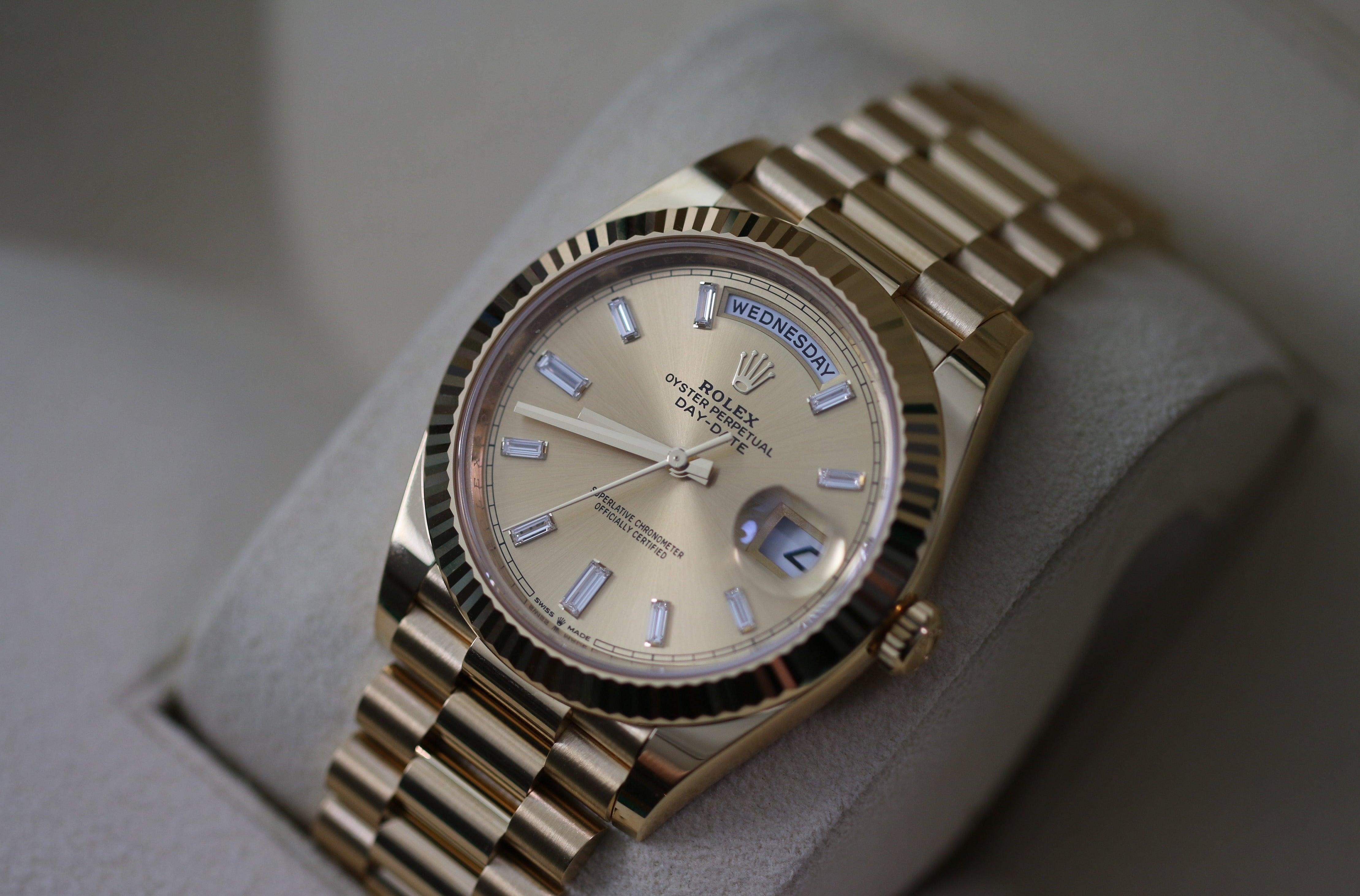 Rolex day date 40 silver clearance dial