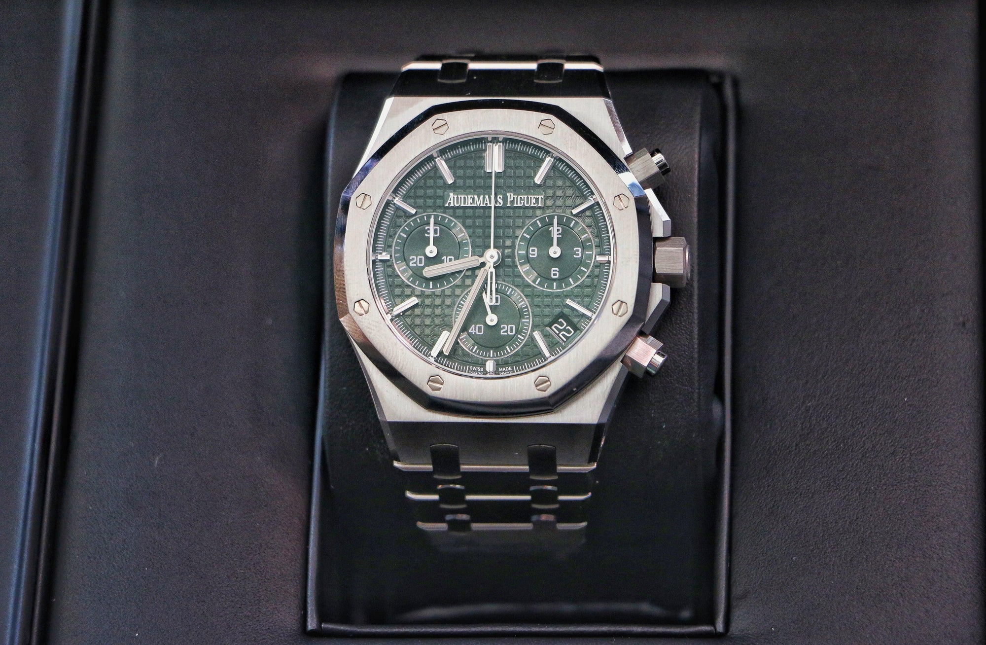 Royal Oak Chronograph 26240ST.00.1320St.04 - The Second Hand Club