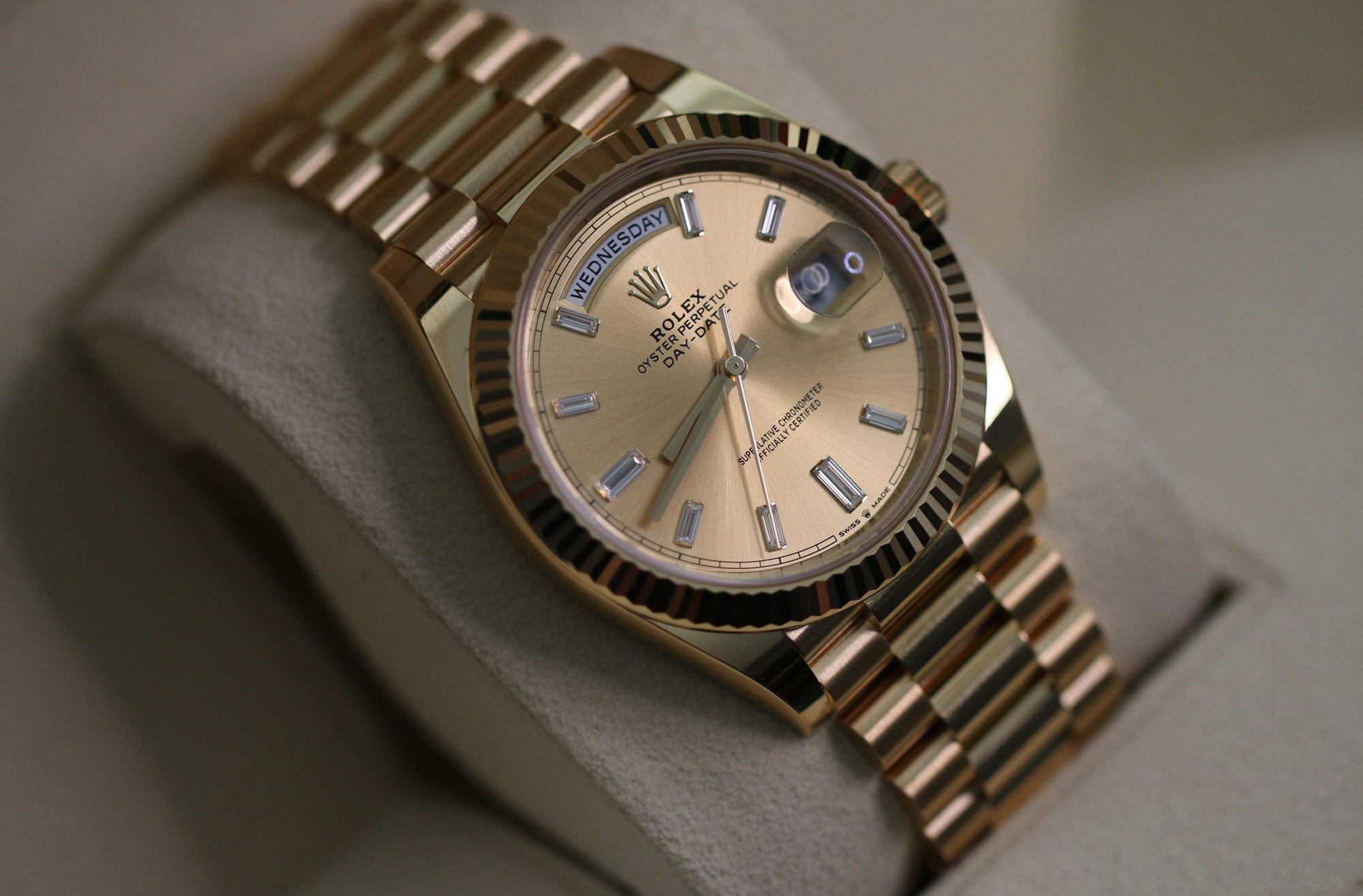 Rolex Day Date 40 Diamond Ref. 228238 - The Second Hand Club